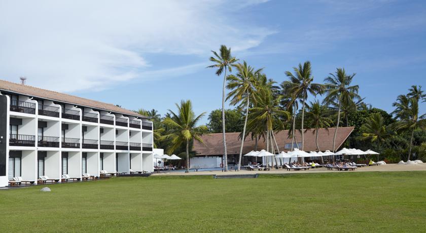 Ekho Surf Hotel Bentota Exterior photo