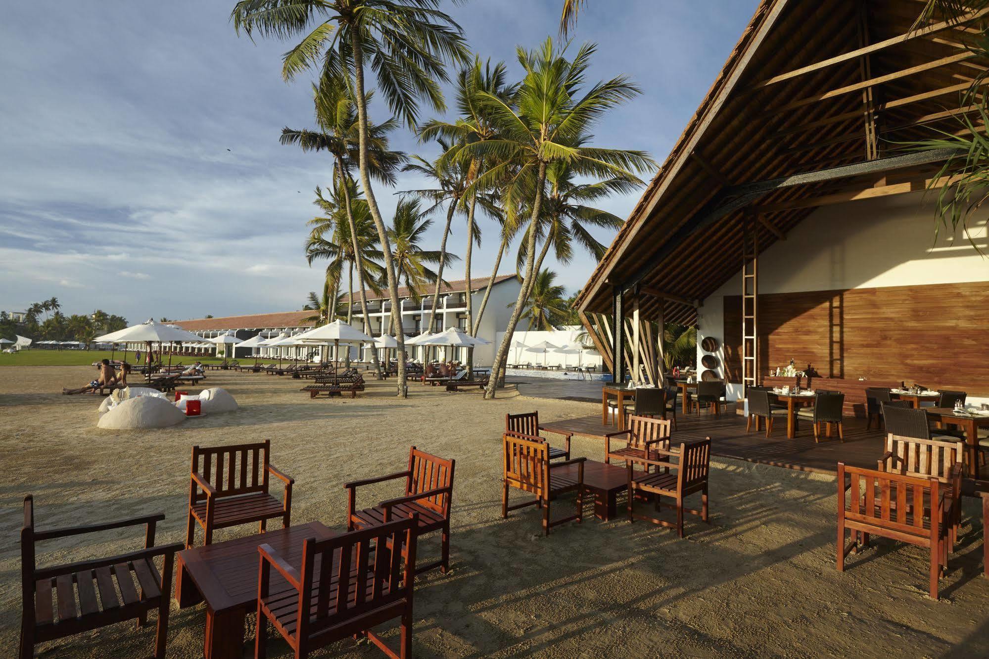 Ekho Surf Hotel Bentota Exterior photo